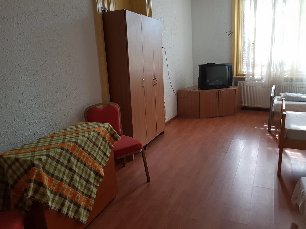Casa Boiereasca Vandrehjem Craiova Eksteriør billede