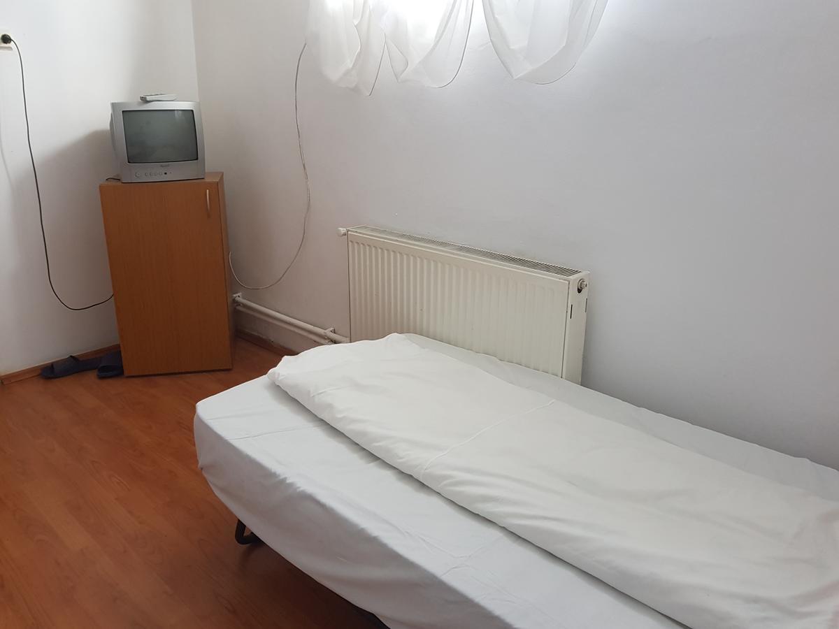 Casa Boiereasca Vandrehjem Craiova Eksteriør billede