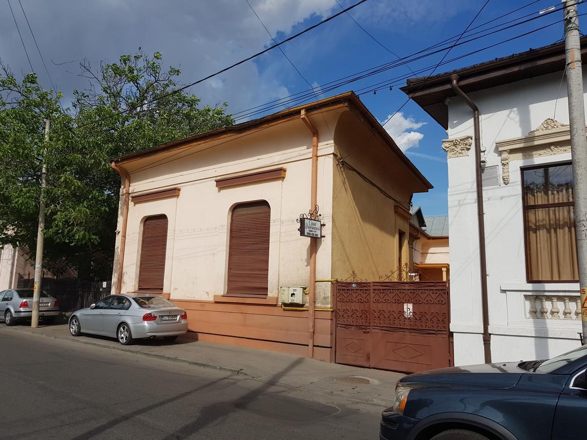 Casa Boiereasca Vandrehjem Craiova Eksteriør billede