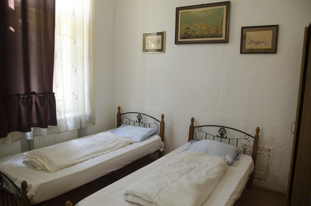 Casa Boiereasca Vandrehjem Craiova Eksteriør billede